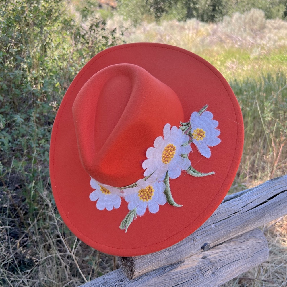 New! Poppy Orange Felt Wide Brim Fedora Hat White Daisy Embroidered Appliqué